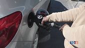 La benzina a 2 euro Raffica di aumenti