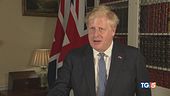Johnson si salva ma resta in bilico