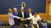 Calenda rompe con il PD, Cdx: una telenovela