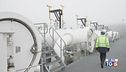 Nuovo balzo del gas "Serve un tetto ora"