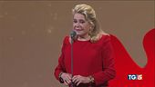 Venezia, via al cinema: Deneuve la leonessa