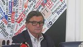 Calenda, troppa Azione sui social