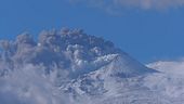 Etna in azione, importante nube di cenere