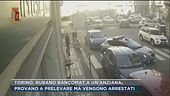 Torino, rubano bancomat a un'anziana