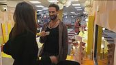 Gf Vip, Alex la bacia e Delia si nega