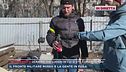 Ucraina, i civili preparano molotov artigianali