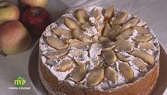 Torta con mela casolana e zafferano