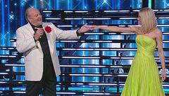 Gerry Scotti e Michelle Hunziker: musica e festa