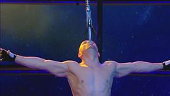 Alex Magala: il mangia spade