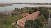 Le Vignole, un'isola surreale