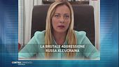 Meloni studia da premier e la Russia la attacca