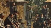Yilmaz alle baracche e il lutto degli abitanti