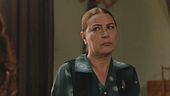 Hunkar parla con Seher
