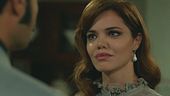 Zuleyha contro la violenza di Demir