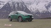 Tra le curve del Passo del Tonale a bordo della Alfa Romeo Tonale