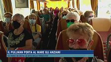 Il pullman porta al mare gli anziani