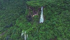 Delegittimazione rituale/oasi nel deserto/balena in campeggio/moschee di"kilwa