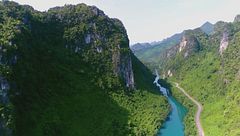 Gallerie esplosive/unicorno asiatico/homo naledi/tempio del popolo