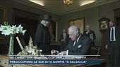Re Carlo, già sull'orlo di una crisi di nervi?