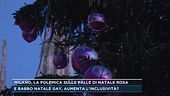 Milano, la polemica sulle palle di Natale rosa