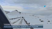 Canarie, freddo record e neve sulle cime