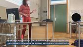 Sparano alla prof con la pistola ad aria compressa