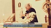 Trevignano, l'ex vescovo benedice con  la statuina della Madonna