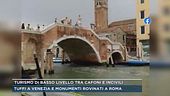 Turismo di basso livello tra cafoni e incivili