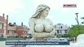 Monopoli, la sirenetta è troppo prosperosa