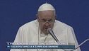 Il Papa non benedice un cane, scoppia la polemica