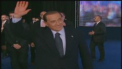 Berlusconi rivoluziona la politica