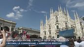 Funerali Berlusconi, l'affetto della gente in piazza