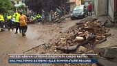 L'asfalto dissestato e le strade fiumi di fango