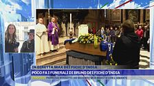 Addio a Bruno Arena dei Fichi d'India, chiesa gremita ai funerali
