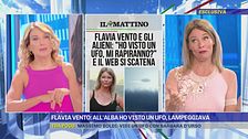 Flavia Vento: all'alba ho visto un ufo, lampeggiava