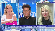 Soldi e tradimenti: bufera sul marito di Viola Valentino