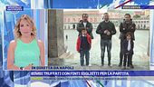 Bimbi truffati con finti biglietti per la partita