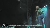 L'incontro di Tiziano Ferro con i fan al Fabrique di Milano