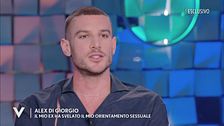 Alex Di Giorgio: "Il mio ex ha svelato il mio orientamento sessuale"