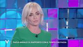 Paola Barale: "Il mio rapporto con il tempo che passa"
