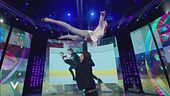 Il finale acrobatico di Sara Conti e Niccolò Macii