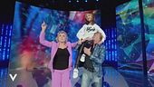 L'ingresso di Maria Turchi, Carmen Russo e Enzo Paolo a Verissimo