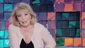 Amanda Lear: "Ho paura di diventare ridicola"