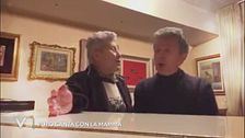 Pupo canta con la mamma