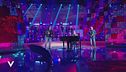 Beppe Carletti e I Nomadi cantano "Cartoline da qui"