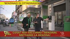 Reddito di cittadinanza, il benzinaio bancomat