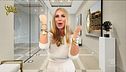 Ilary Blasi risponde alle critiche
