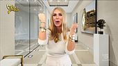 Ilary Blasi risponde alle critiche