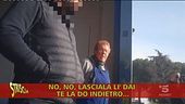 Mona e la vendita di auto schilometrate