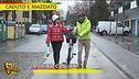 Cade in bici, si fa male e in ospedale gli fanno di nascosto l'alcol test